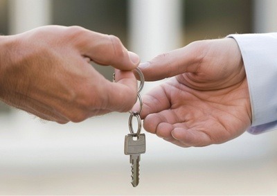 Jak správně stanovit výši nájmu: klíčové faktory, které musíte zvážit